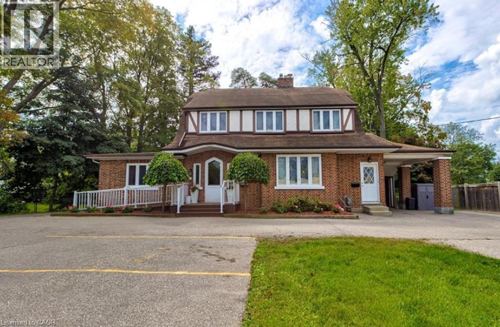 1558 KING Street E Unit# MAIN LEVEL