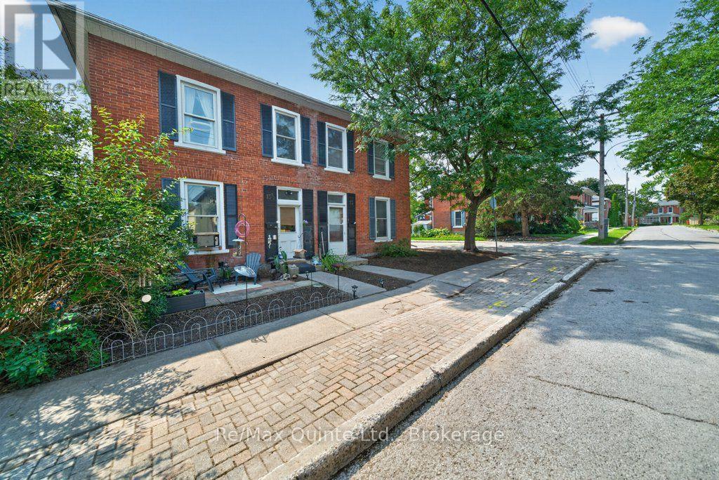 15 FORIN STREET