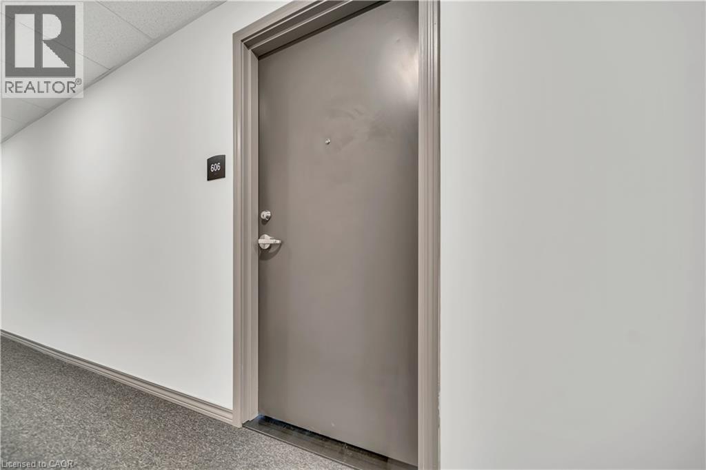 191 ELMIRA Road S Unit# 606