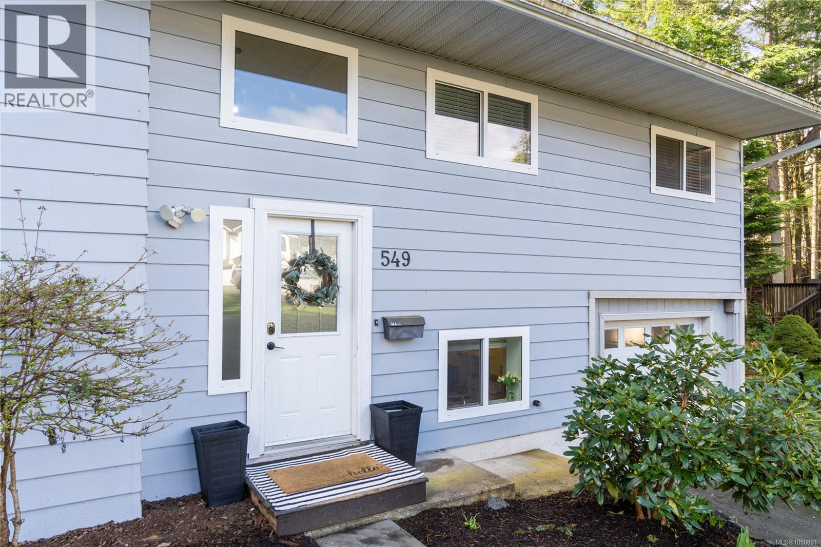 549 Doreen Pl