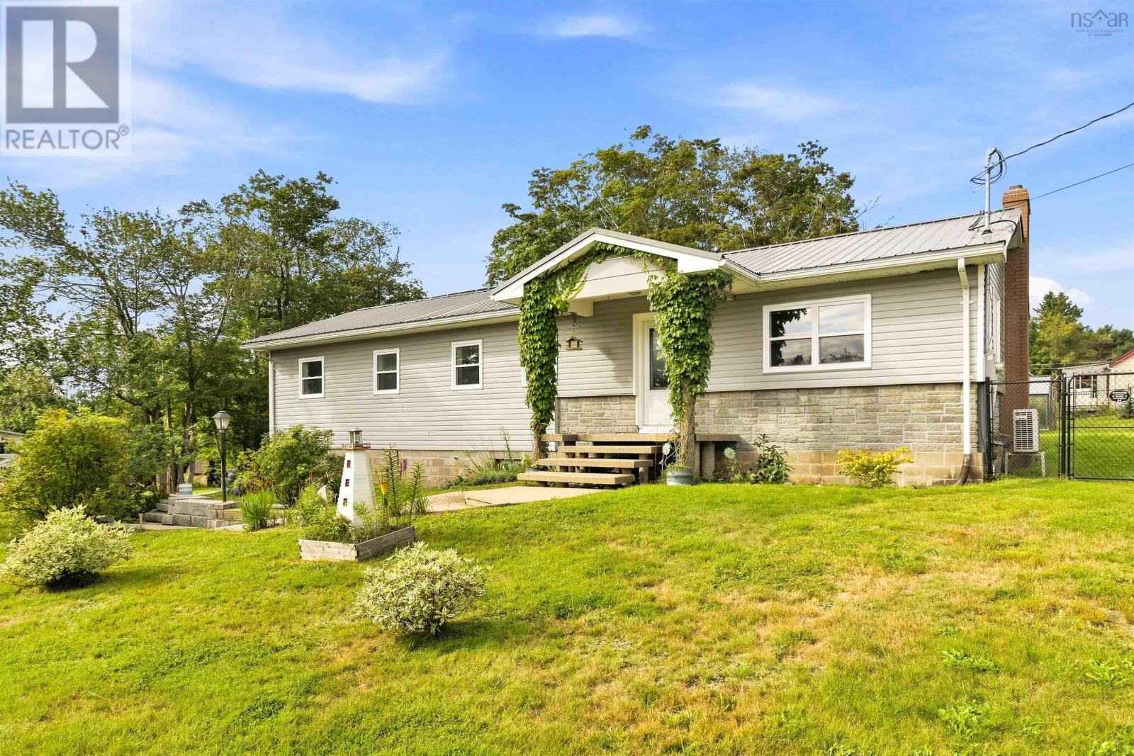 7 Patterson Road - Photo 3