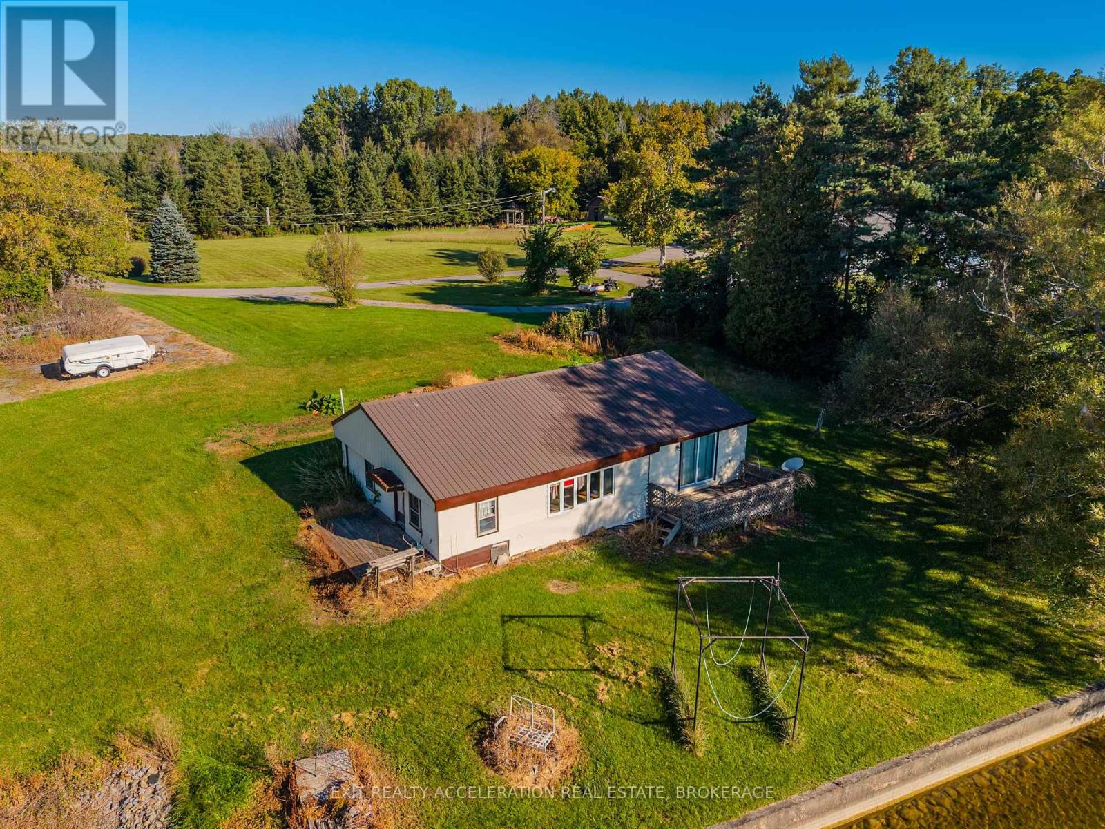 6457 COUNTY RD 9 - Photo 2