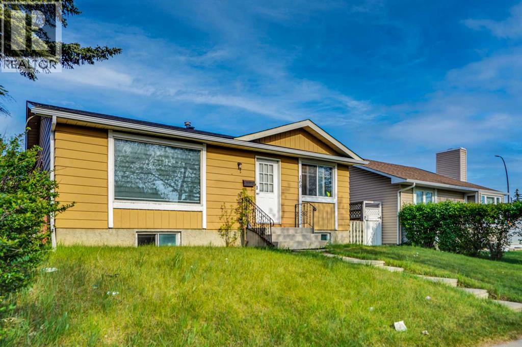 168 Castlebrook Drive NE
