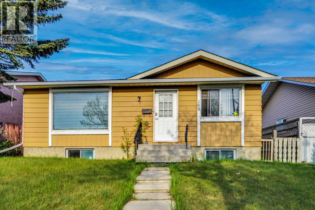 168 Castlebrook Drive NE