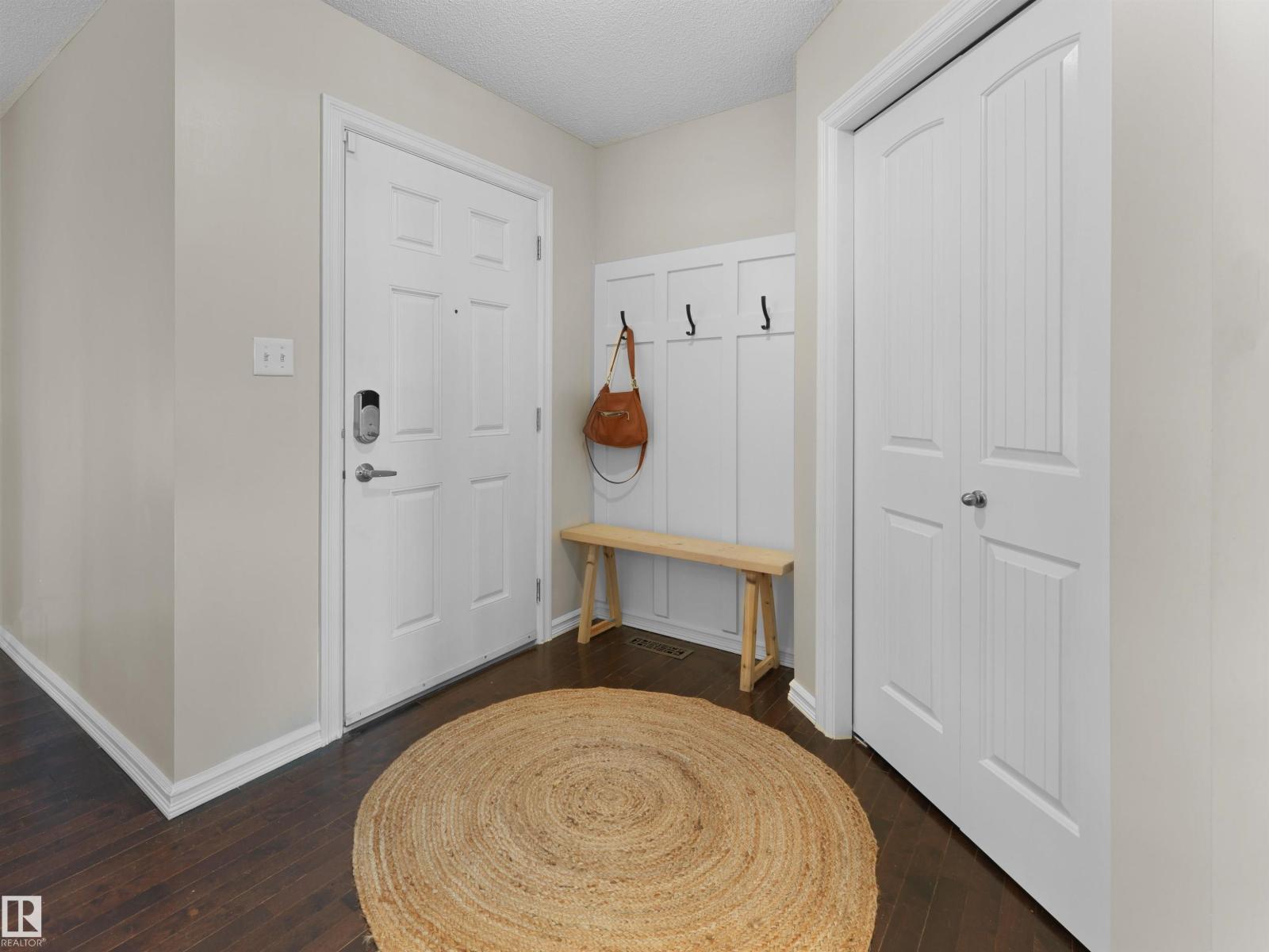 1175 36 AV NW