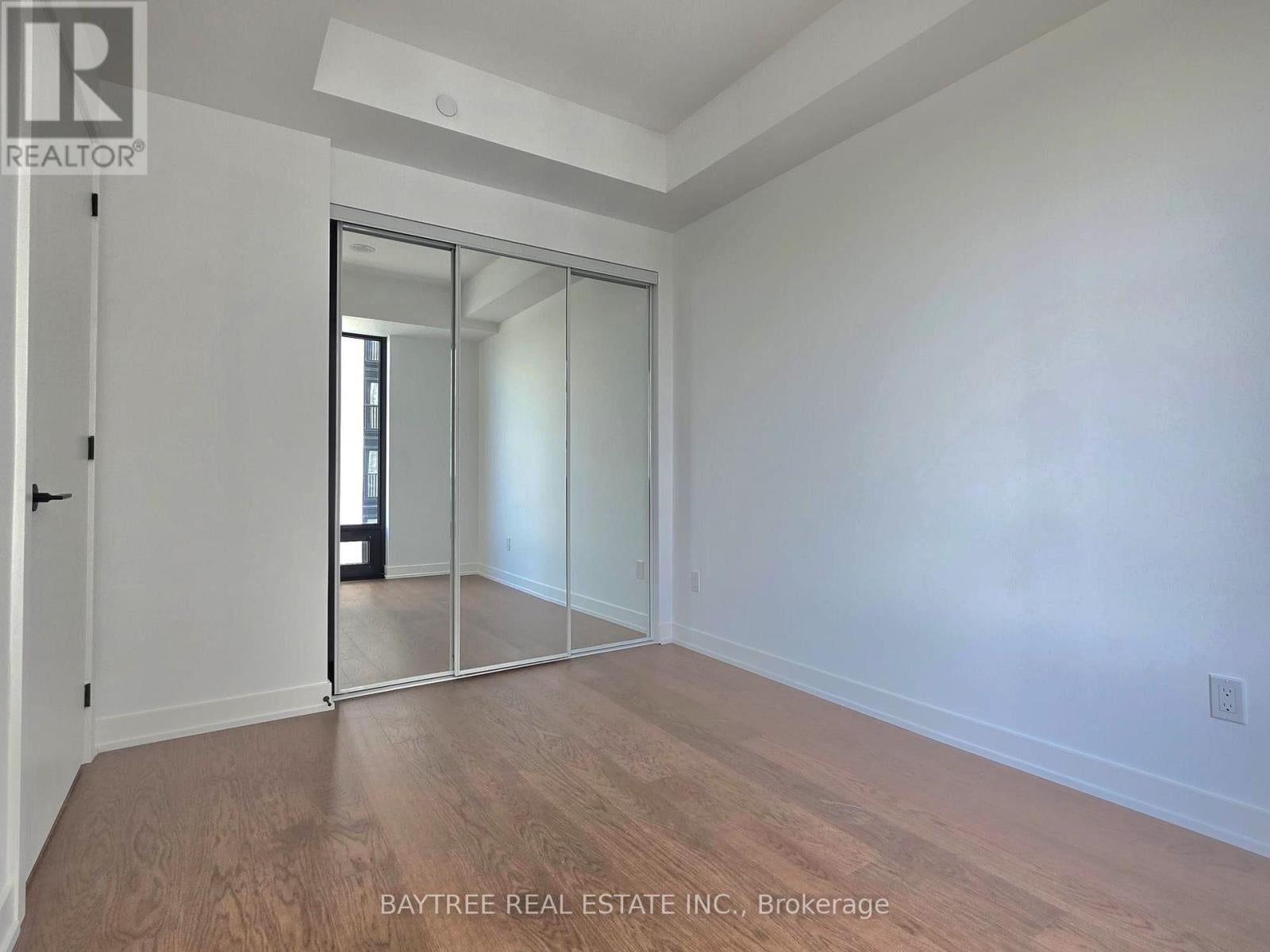 1615 - 89 MONTCLAIR AVENUE