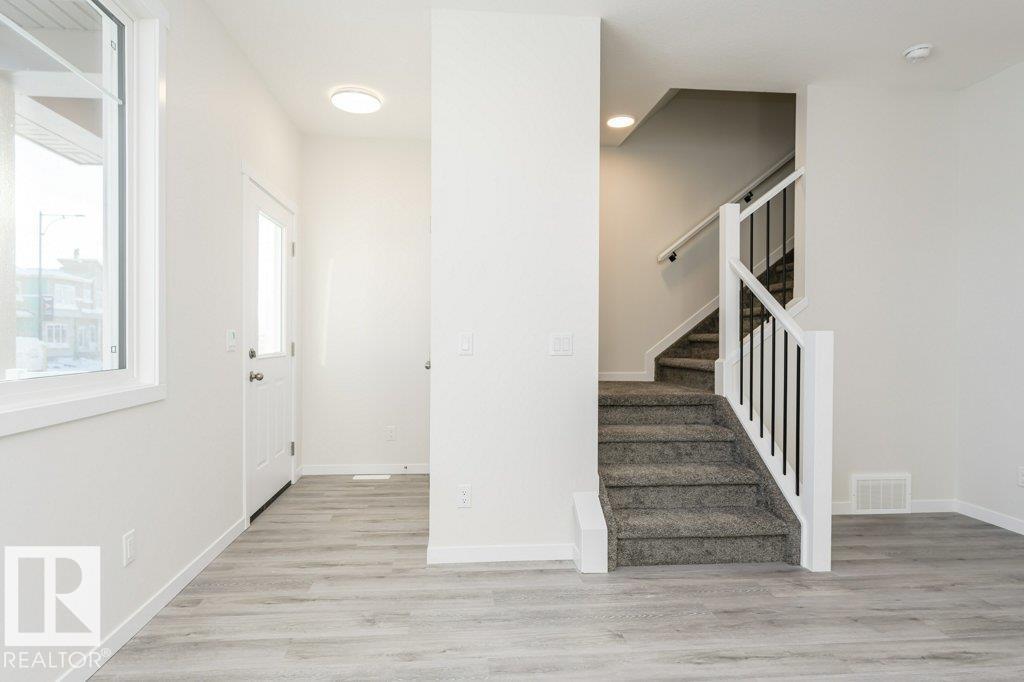 6281 175A AV NW