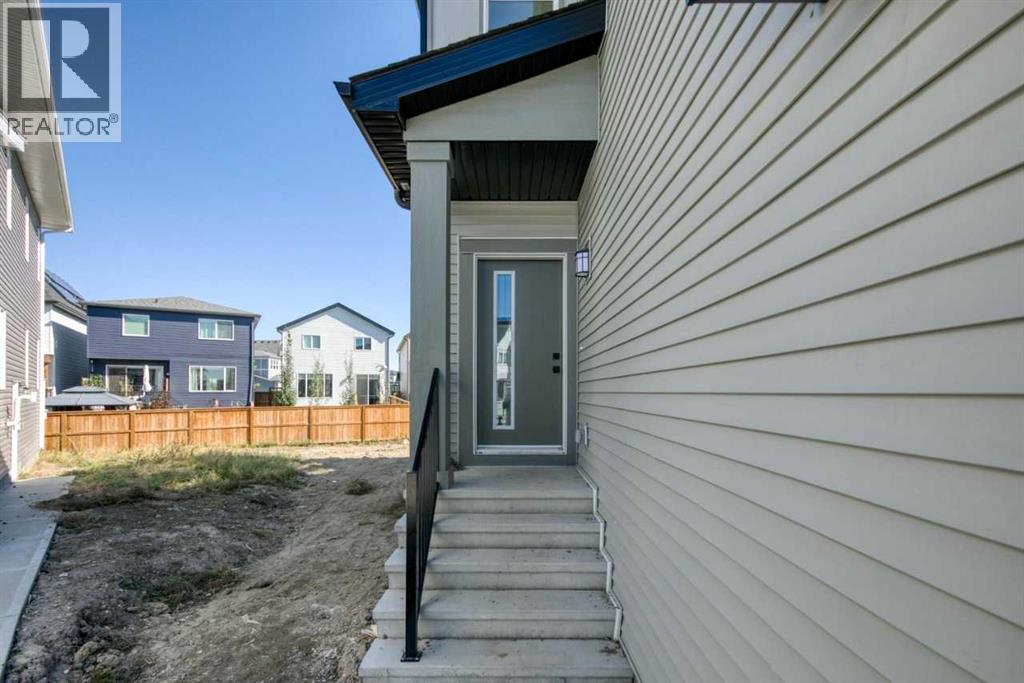 126 Walgrove Bay SE