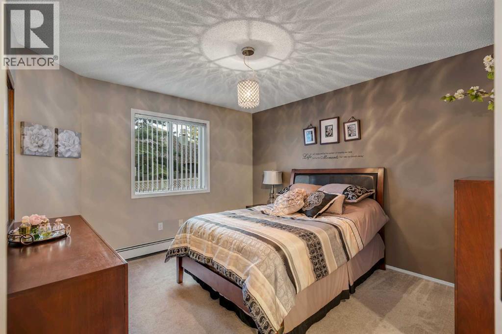 215, 10 Sierra Morena Mews SW