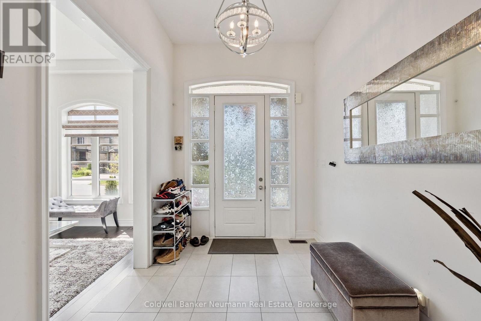 216 FOREST CREEK DRIVE