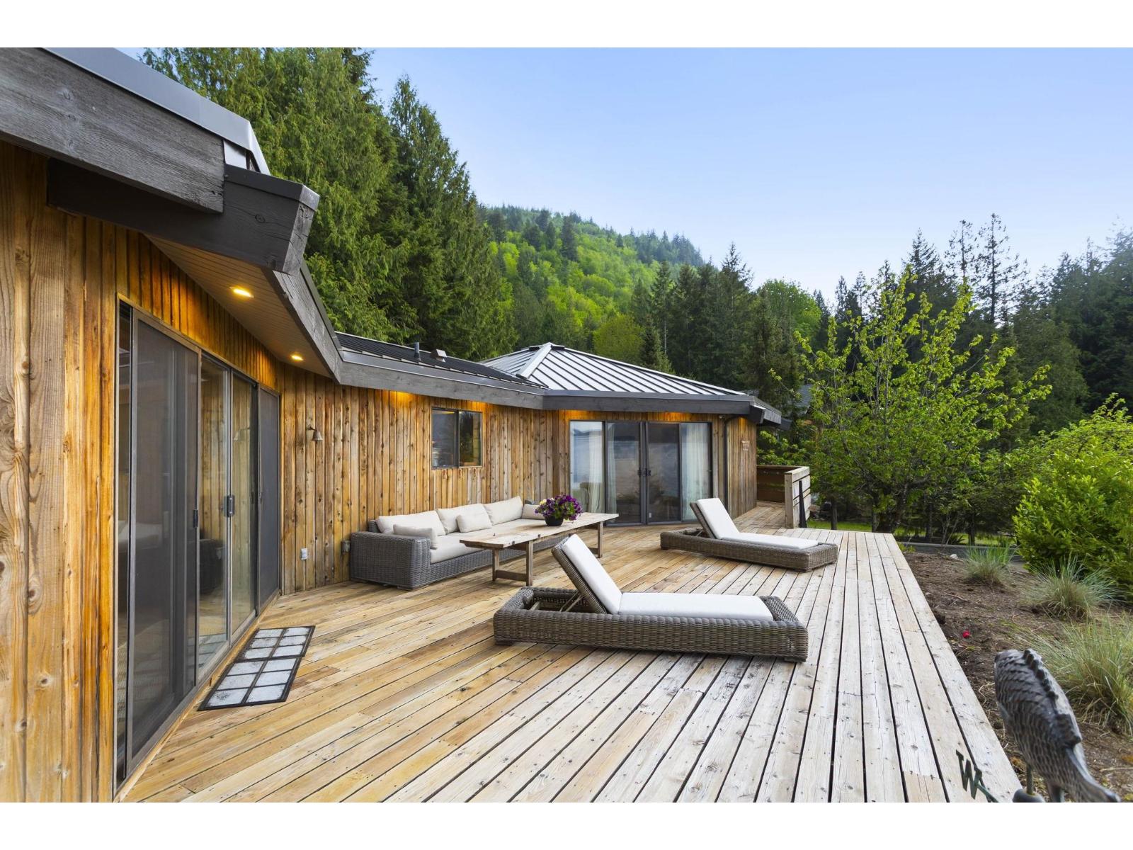 6357 PIRATE LANE, Harrison Lake