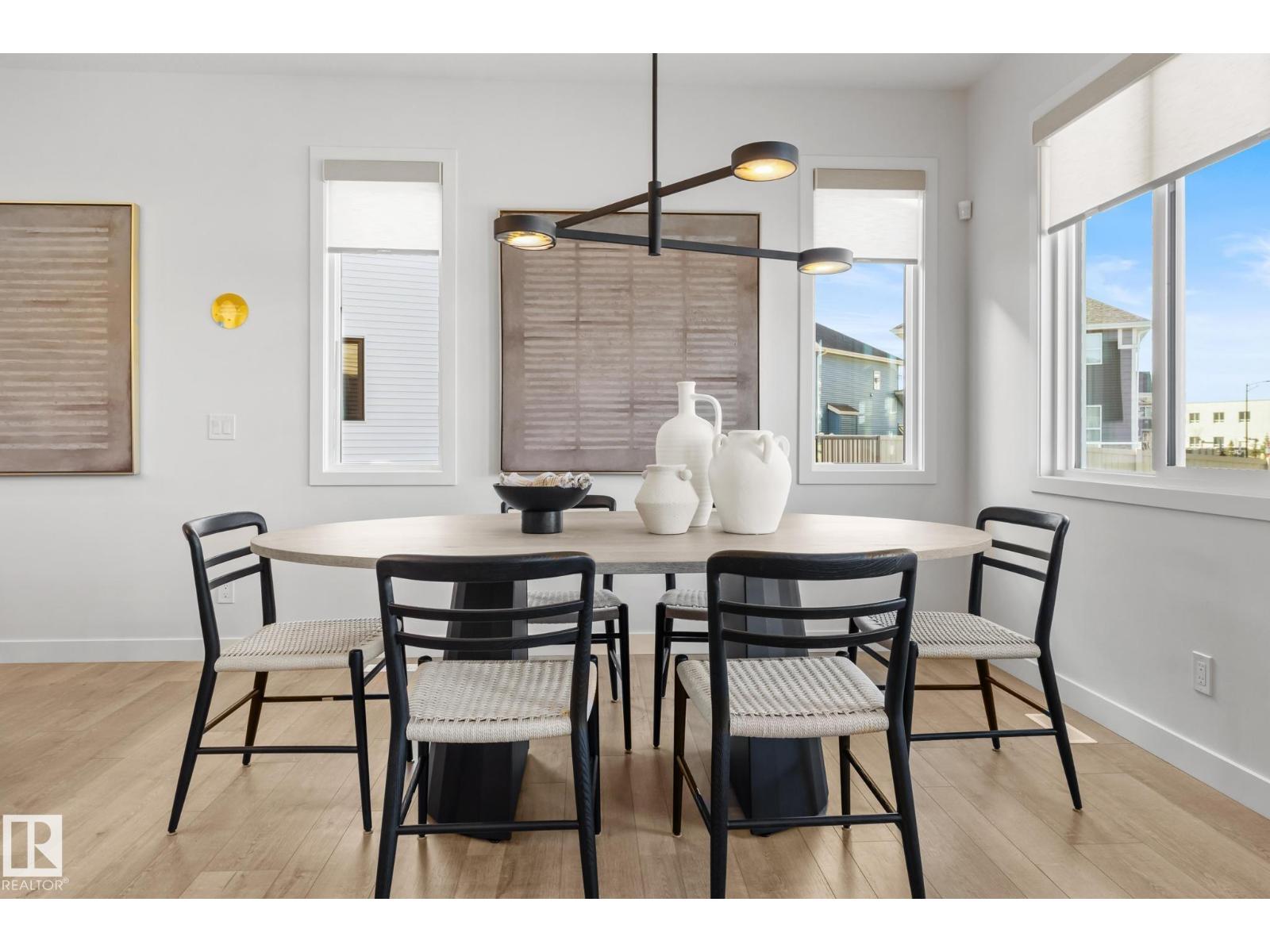 5789 HAWTHORN CM SW