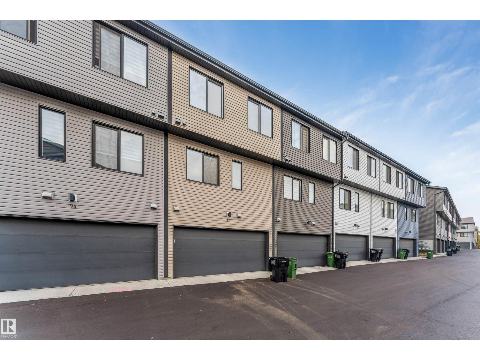 #21 11910 35 AV SW