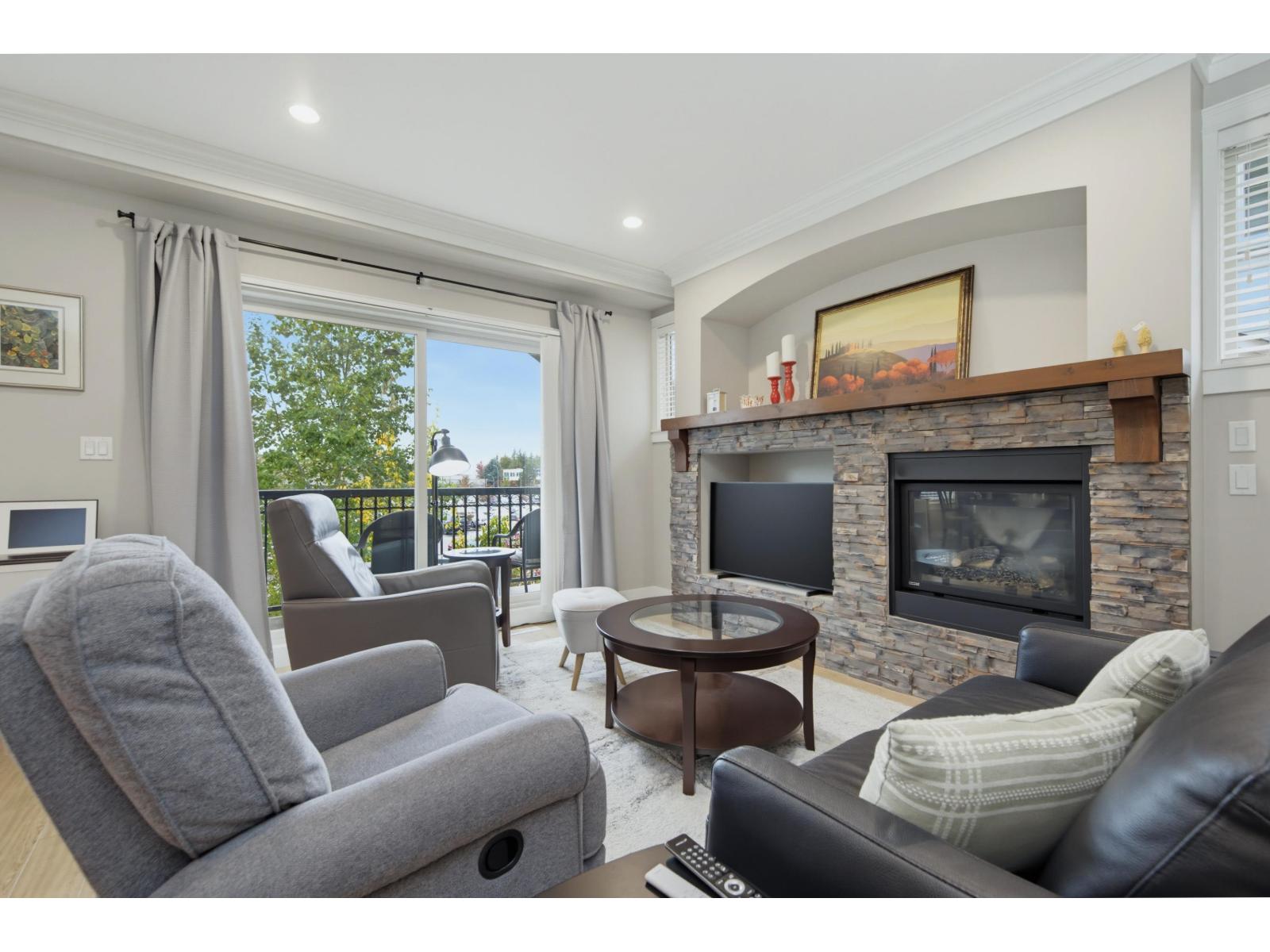 62 22225 50 AVENUE