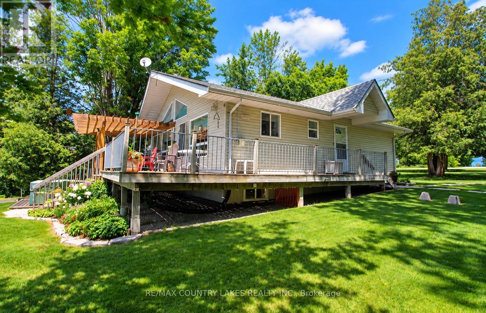 27 HILLCREST AVENUE
