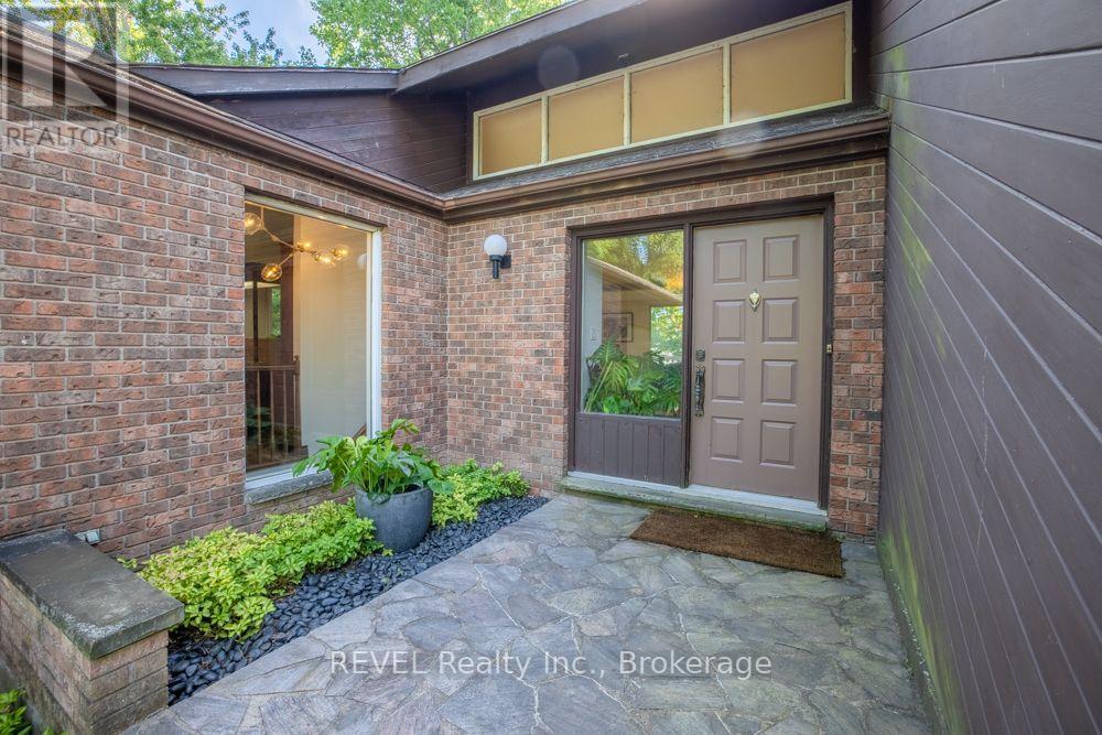 254 PROSPECT POINT ROAD