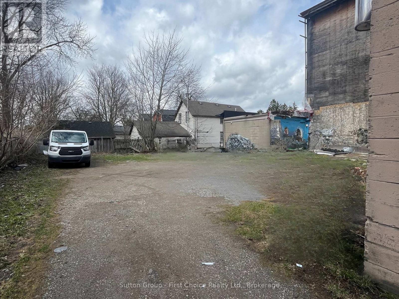 388 DOWNIE STREET