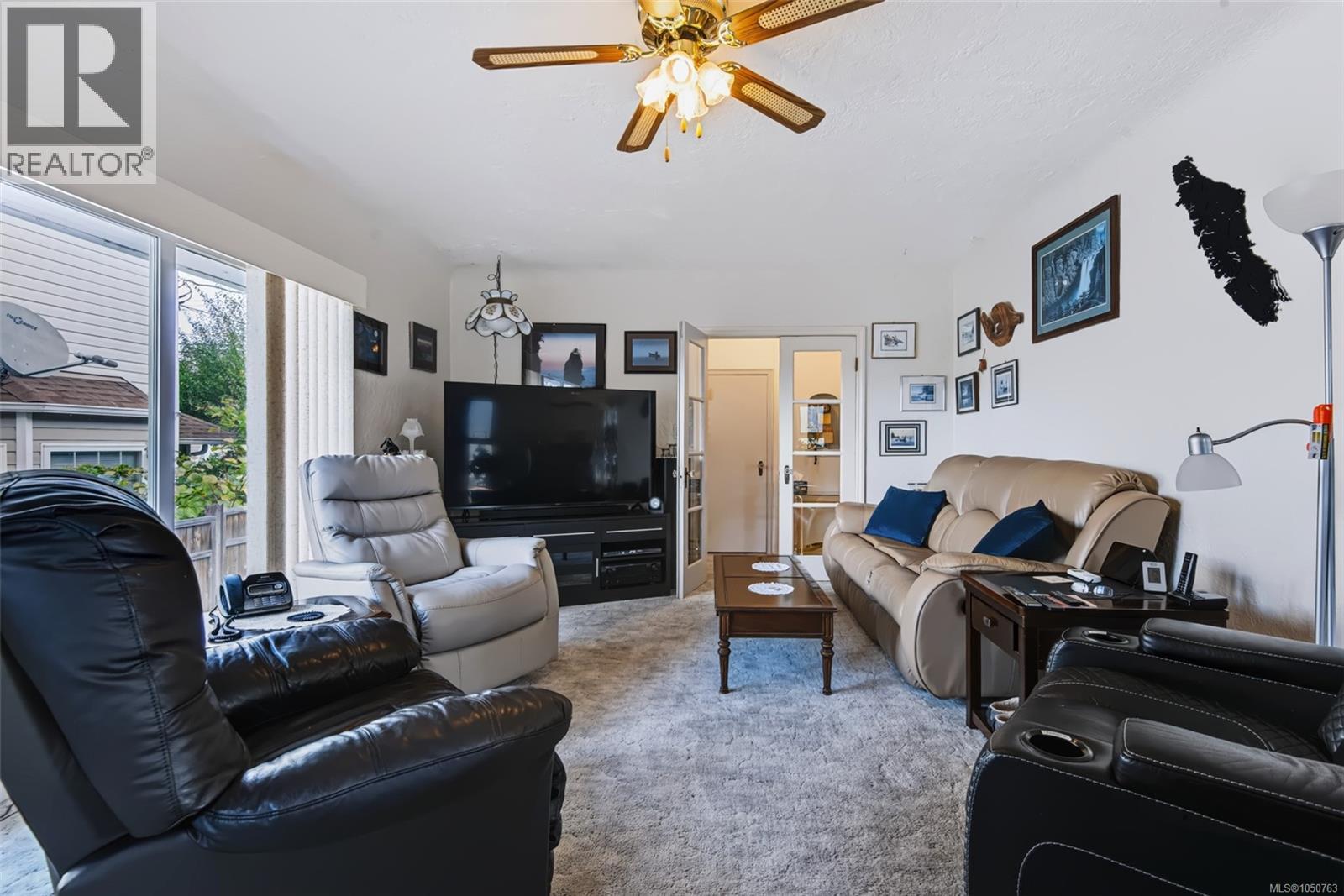 2635 5th Ave