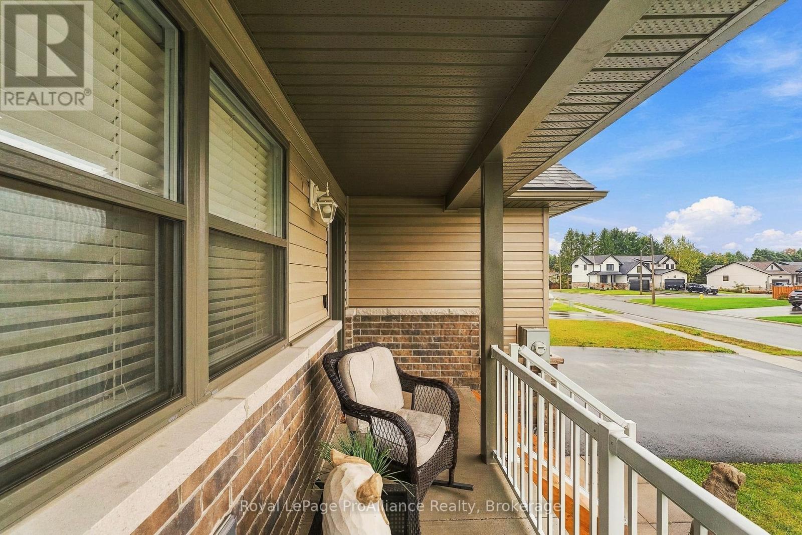 17 CLAYTON JOHN AVENUE