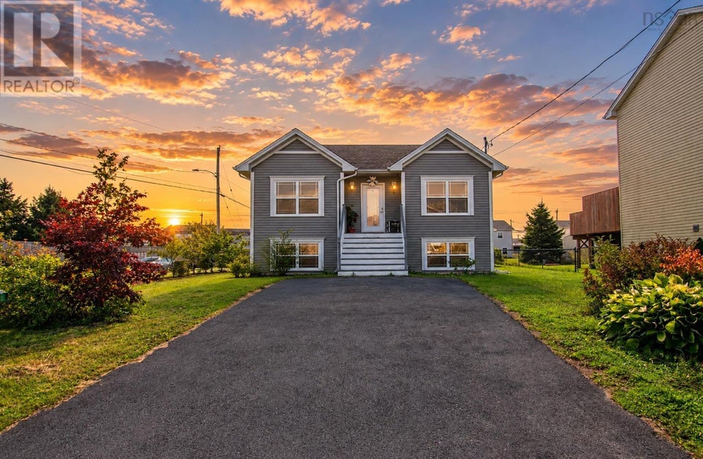4 TAKOUHIE COURT, EASTERN PASSAGE, NS B3G 0C6 - Image 724379577.jpeg?d=l