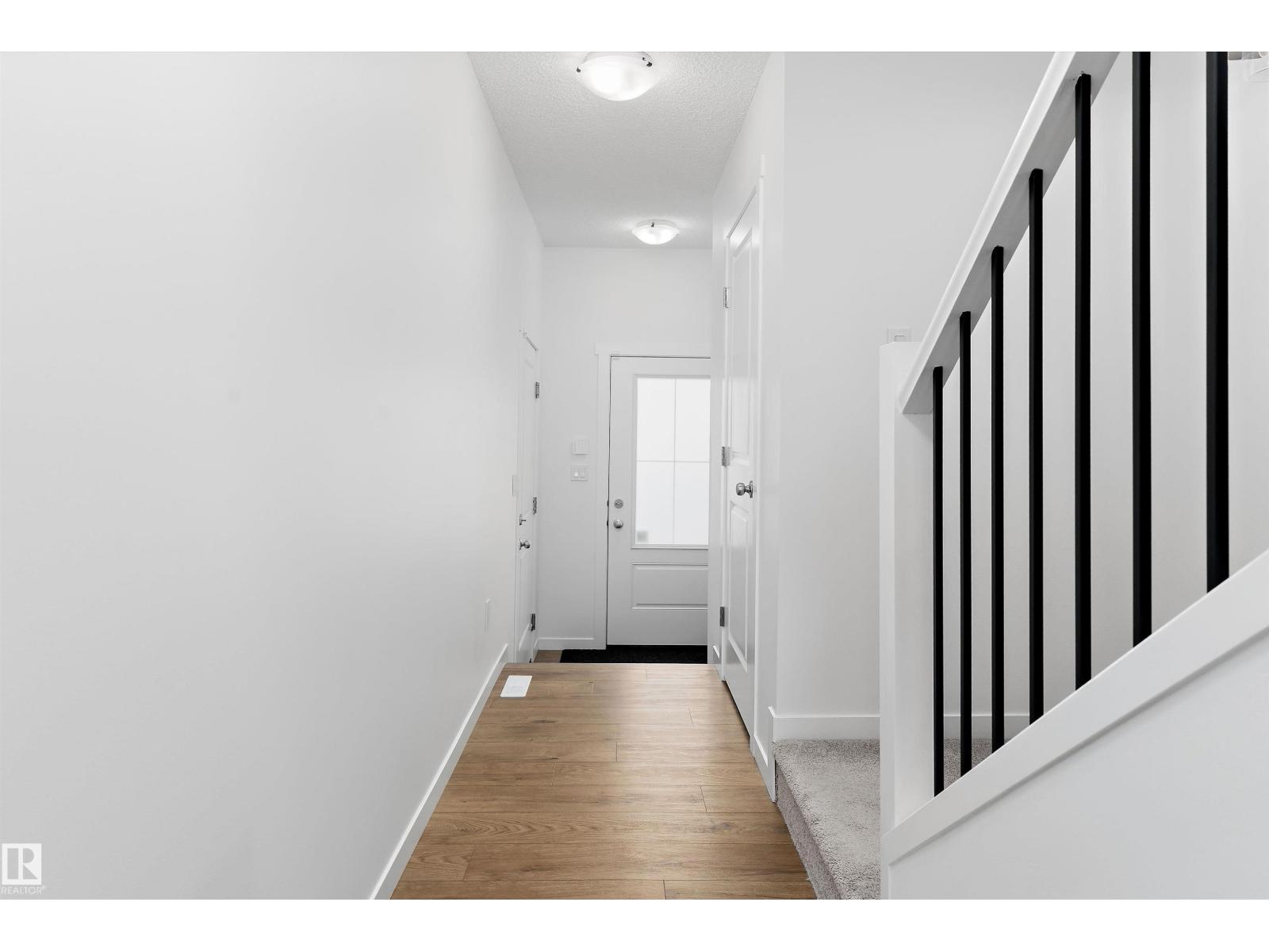 #8 13119 209 ST NW