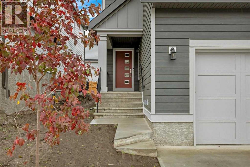 75 Versant Rise SW