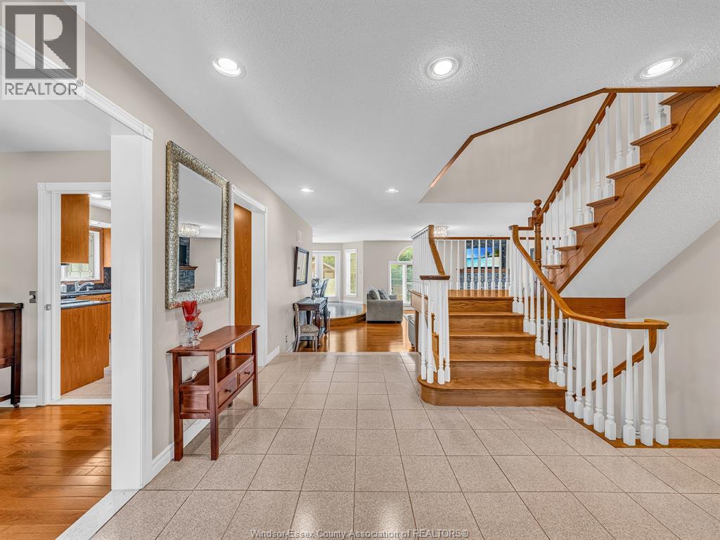 299 RUSSEL WOODS DRIVE
