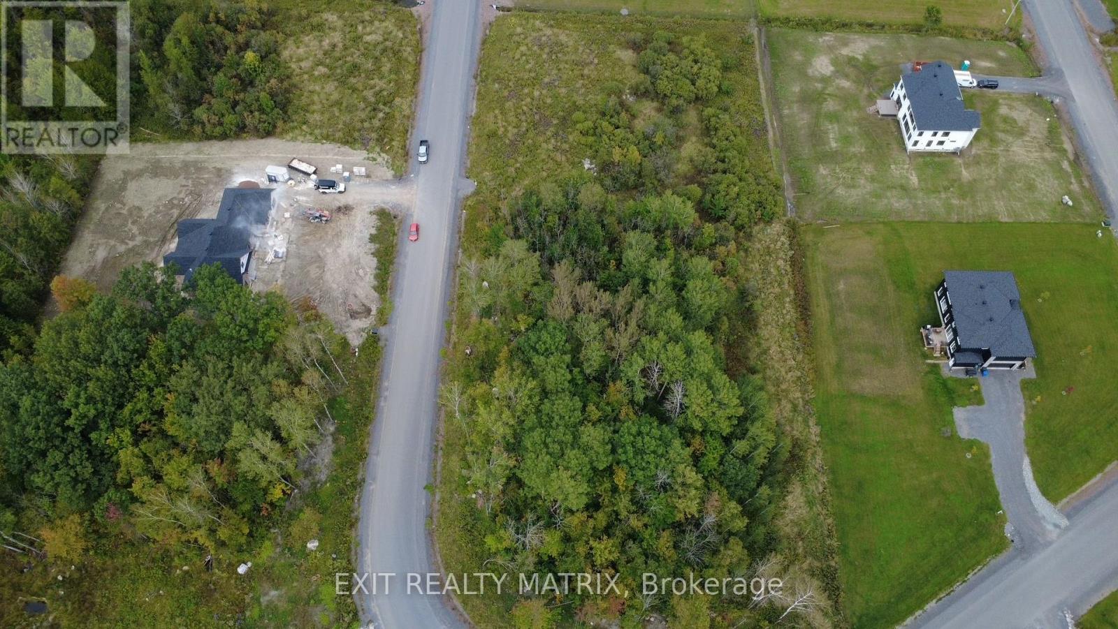 87 SOULANGES STREET - Photo 2