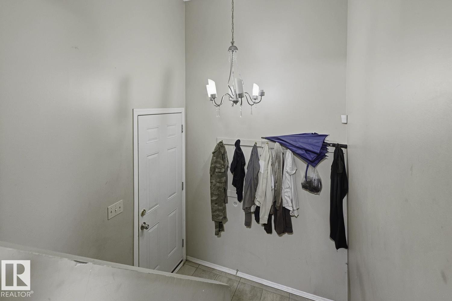 3216 138 AV NW