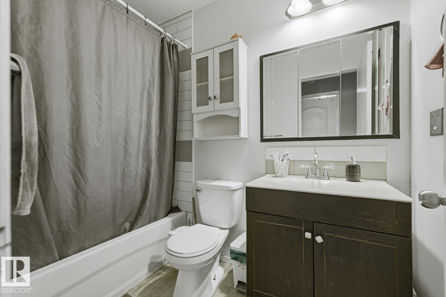 3216 138 AV NW