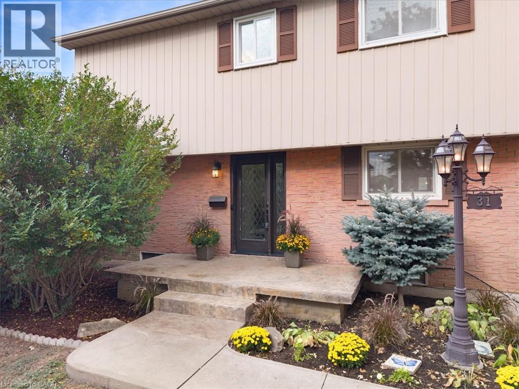 31 BERRISFIELD Crescent