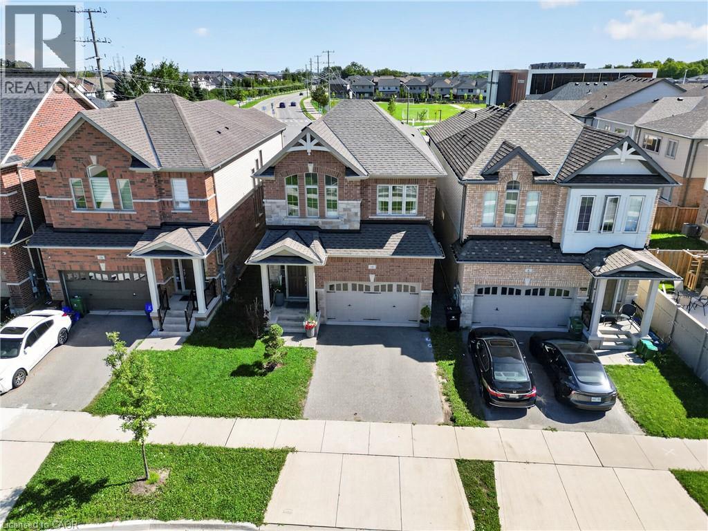 10 REISTWOOD Drive