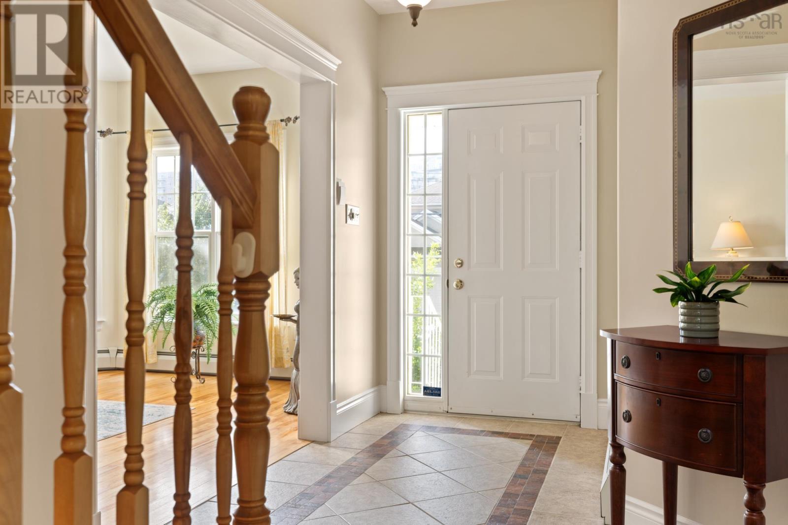 76 Ridgepark Lane