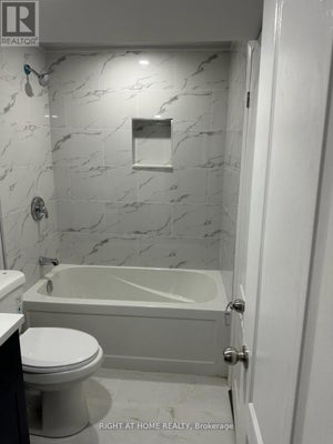 31 Empire Dr, Bradford West Gwillimbury (Bradford), ON 5