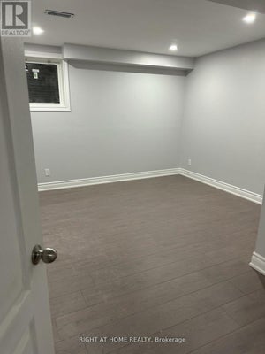 31 Empire Dr, Bradford West Gwillimbury (Bradford), ON 3