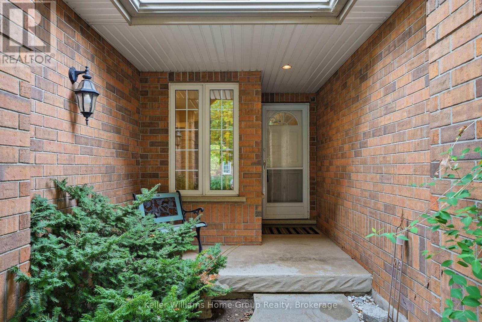20 - 784 GORDON STREET