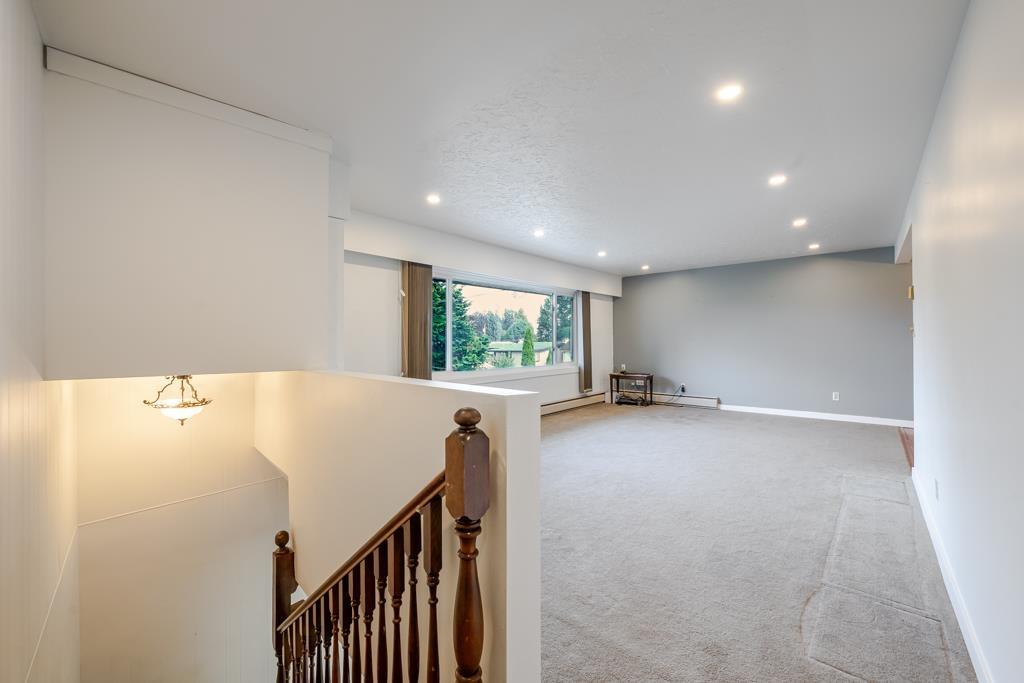 32670 AVALON CRESCENT