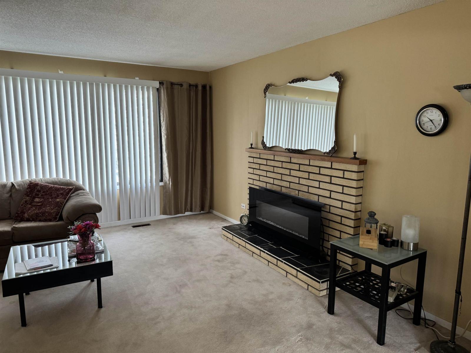 9250 MCNAUGHT ROAD, Chilliwack Proper East