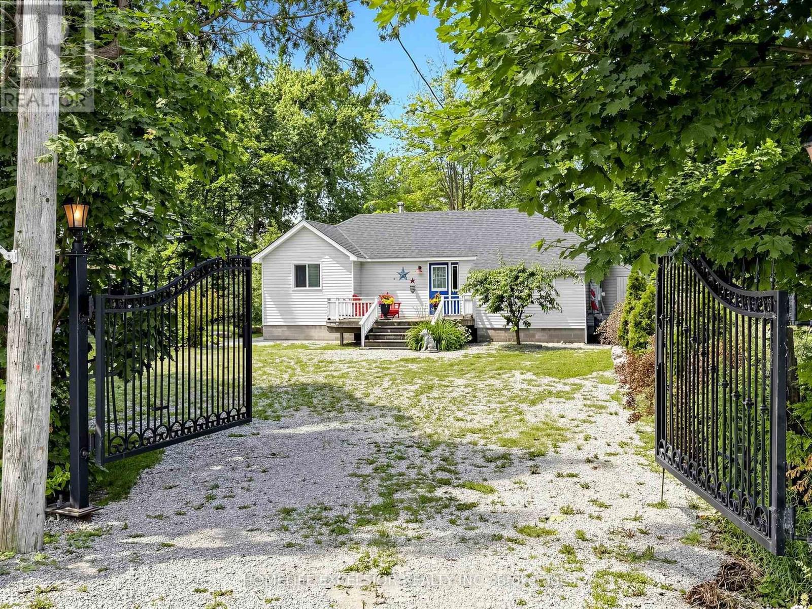 2156 LAKESHORE DRIVE
