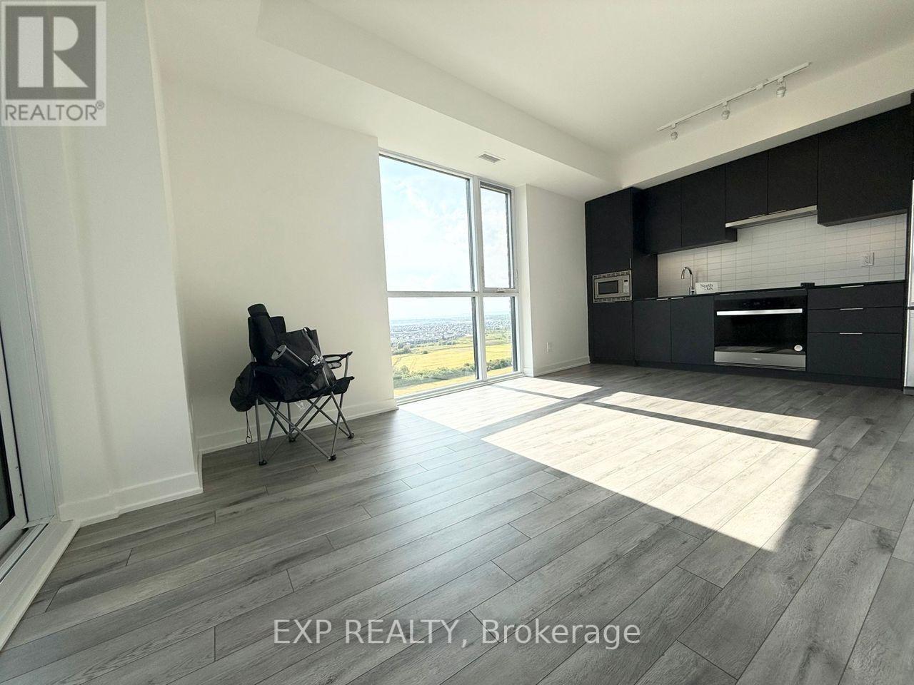 1602 - 3079 TRAFALGAR ROAD