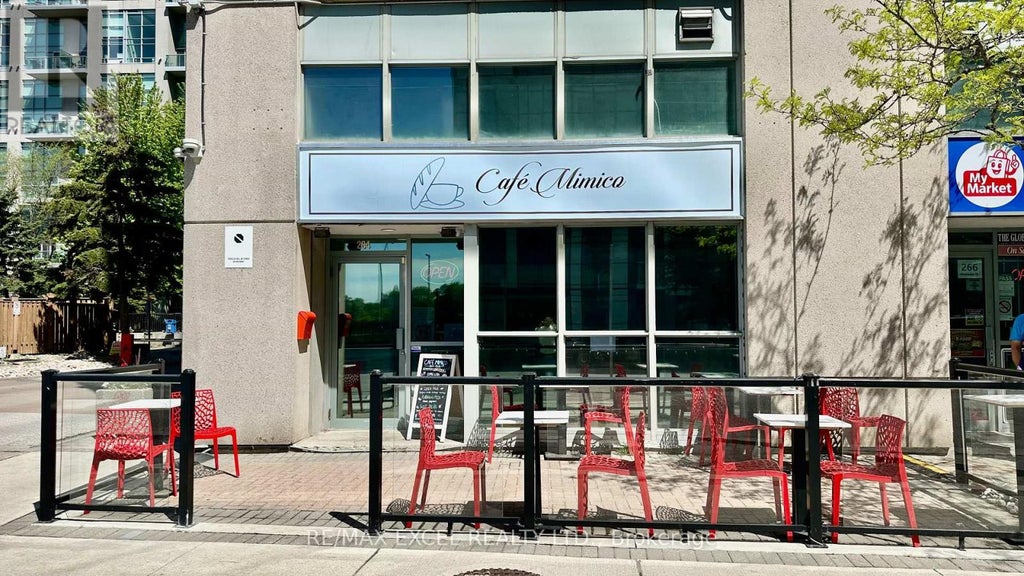 9 - 264 MANITOBA STREET