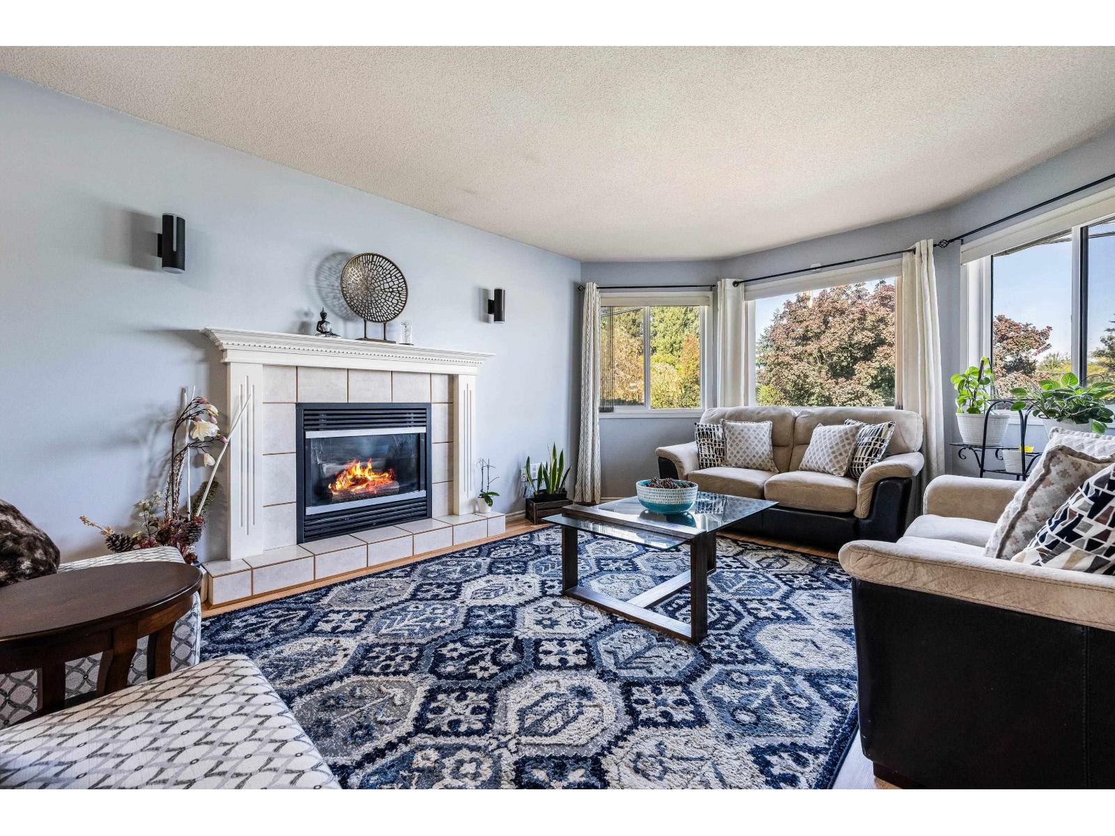 45430 BERNARD AVENUE, Chilliwack Proper West