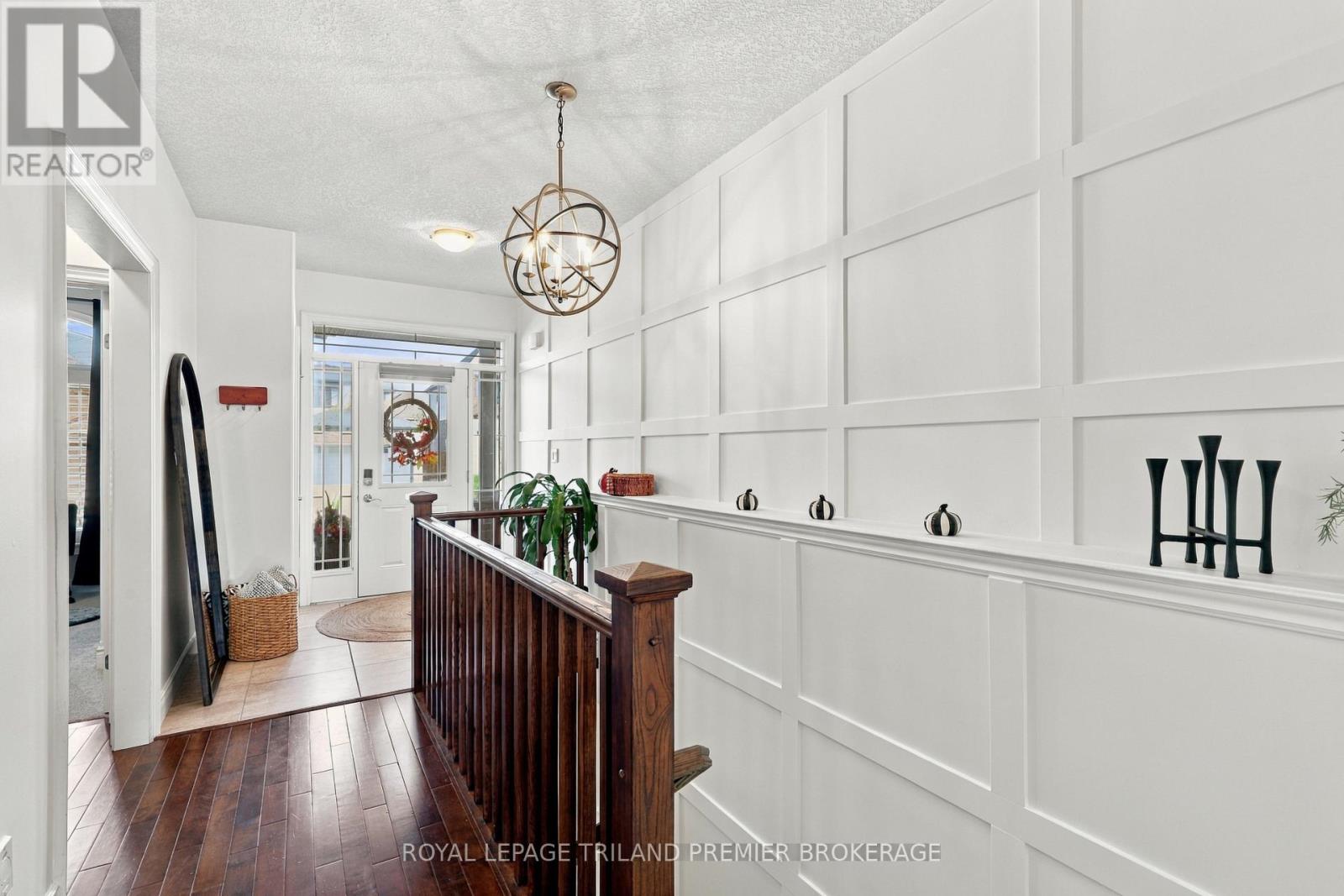 745 KLEINBURG DRIVE