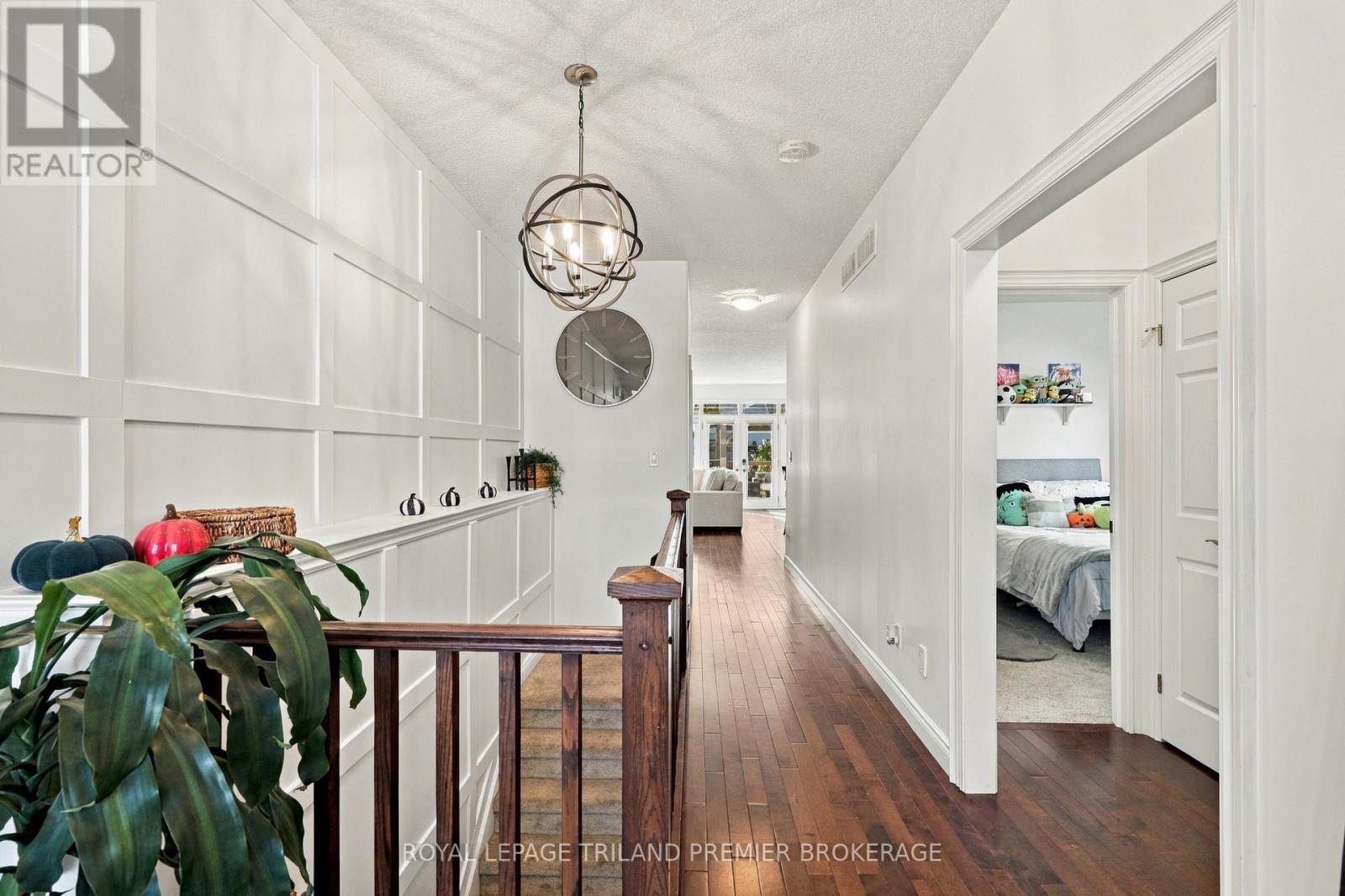745 KLEINBURG DRIVE