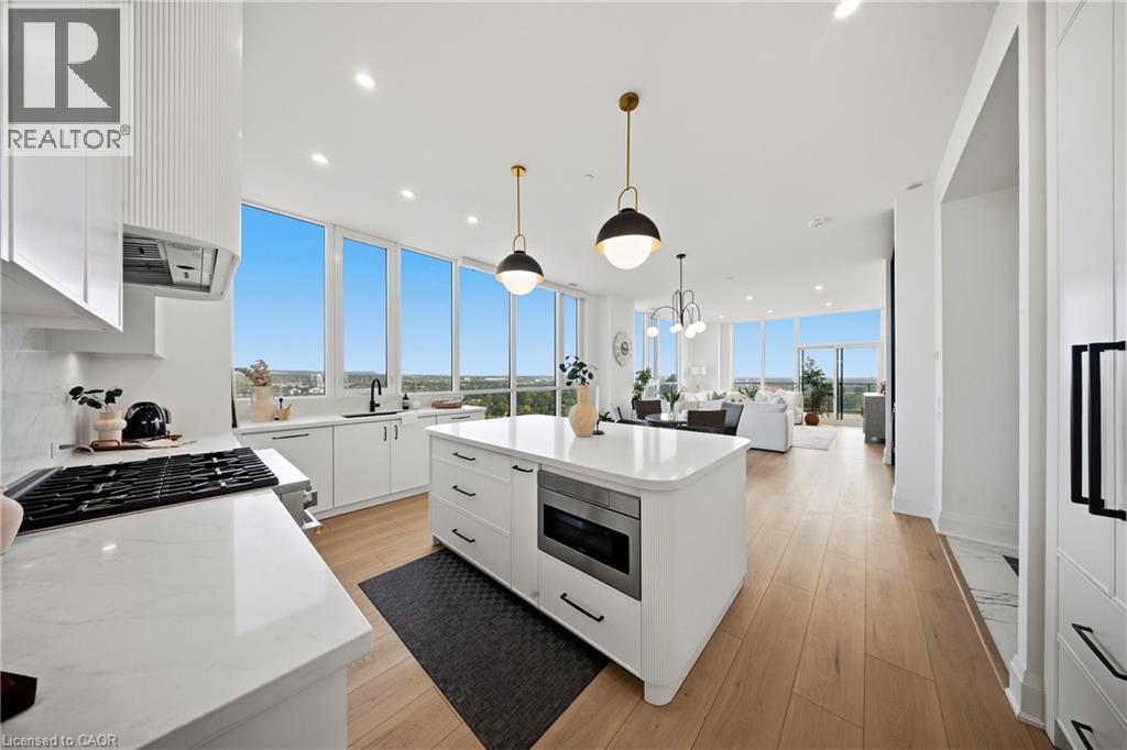 2007 JAMES Street Unit# 2201