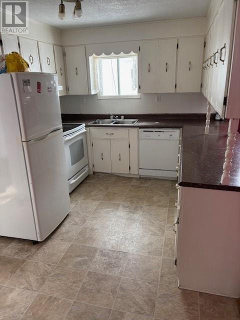 54 Main Street - Photo 4