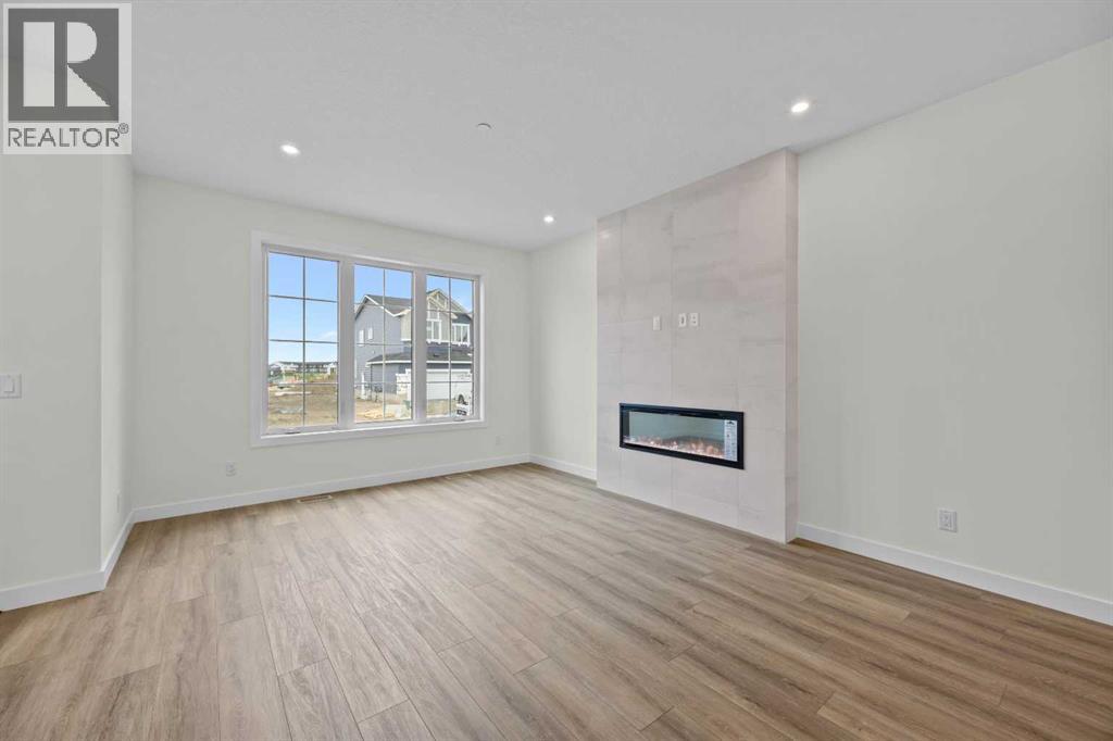 41 Hotchkiss Gardens SE