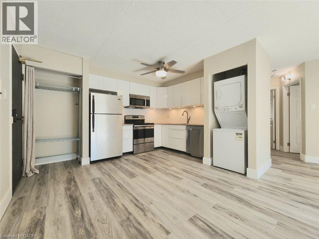 329 NORTHLAKE Drive Unit# 6
