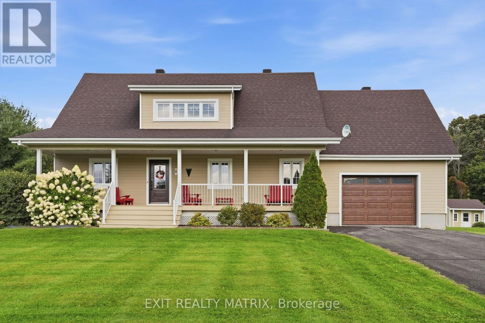 8 RAVARY STREET - Photo 2