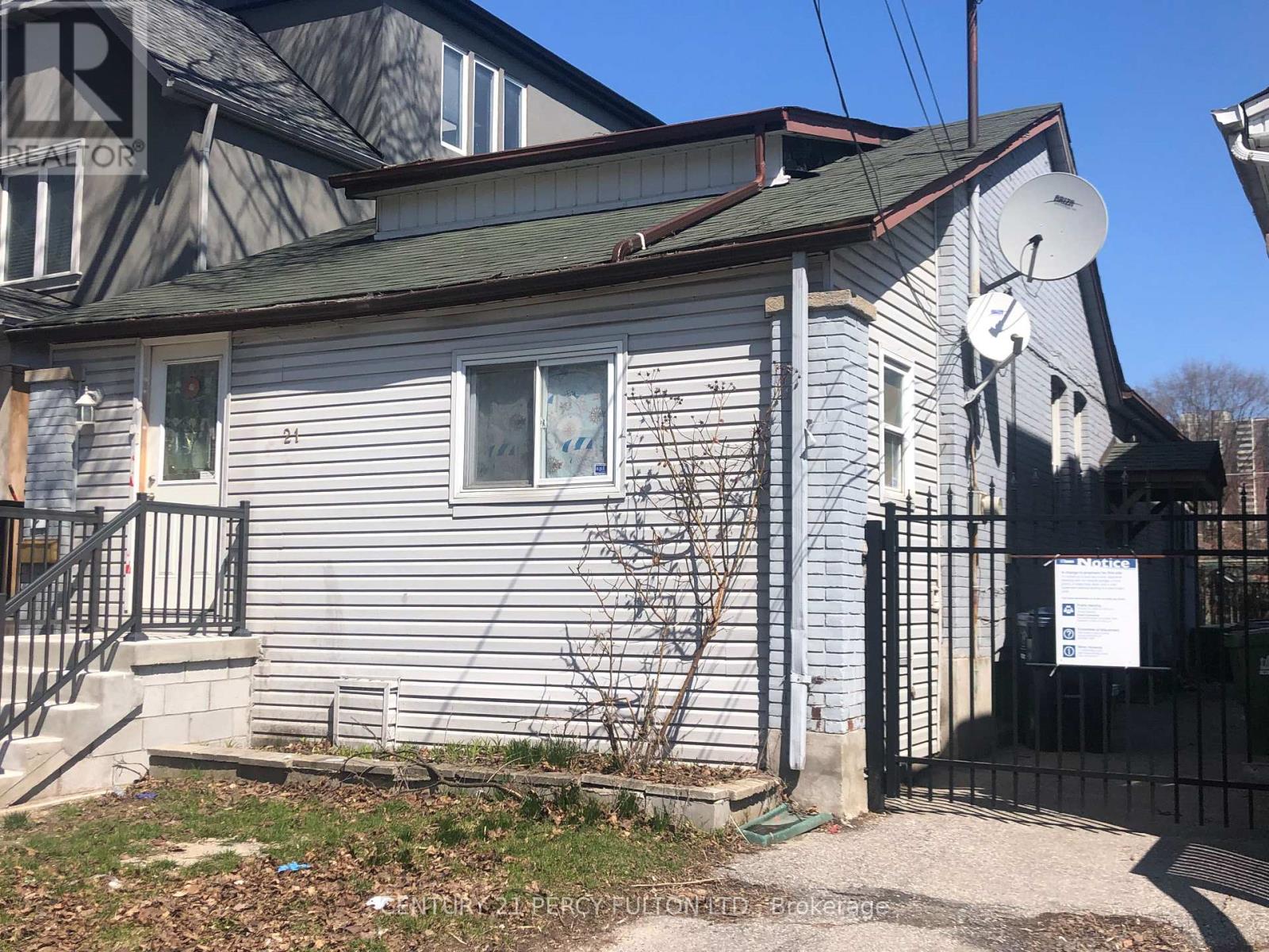 21 EASTDALE AVENUE